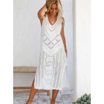 Plus Size Chic Split Hem Knit Dress - Flattering V-Neck, Sleeveless Design - Perfect for Casual Elegance